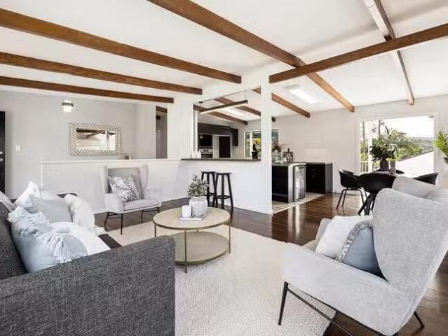 Rental! 5 Aberfeldy Street, Kenmore, QLD 4069