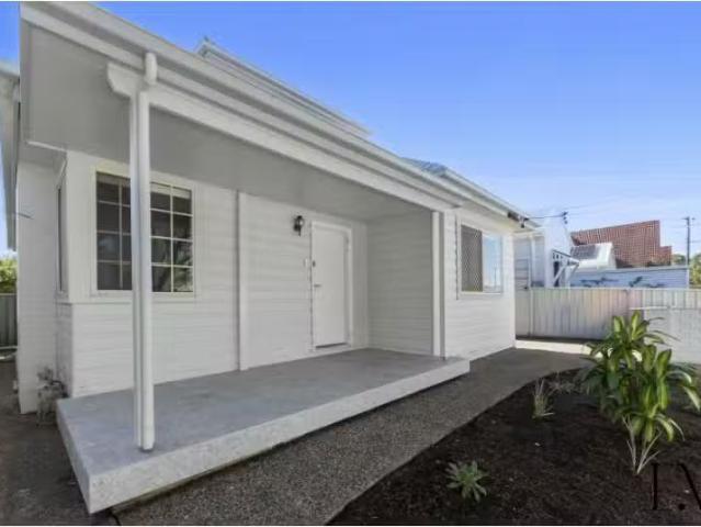 Unique 5 BR 6 Rydal Street, New Lambton House for rent Listed.