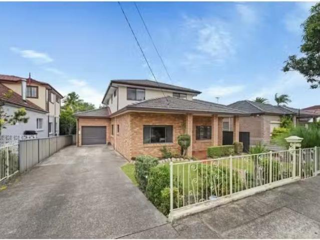 Deal! 5 BR 102 Correys Avenue, Concord House for rent Listed.