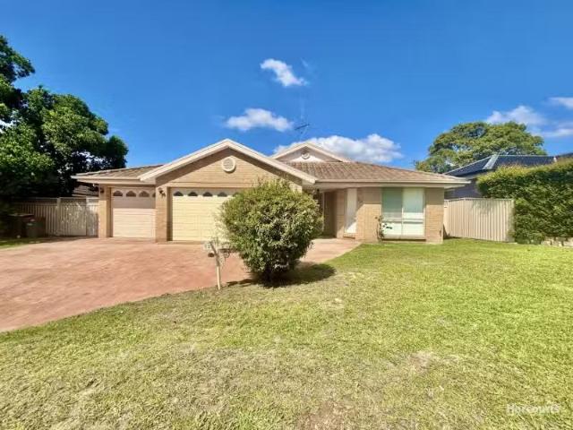 Nice 5 BR 125 Englorie Park Drive, Glen Alpine House for rent.