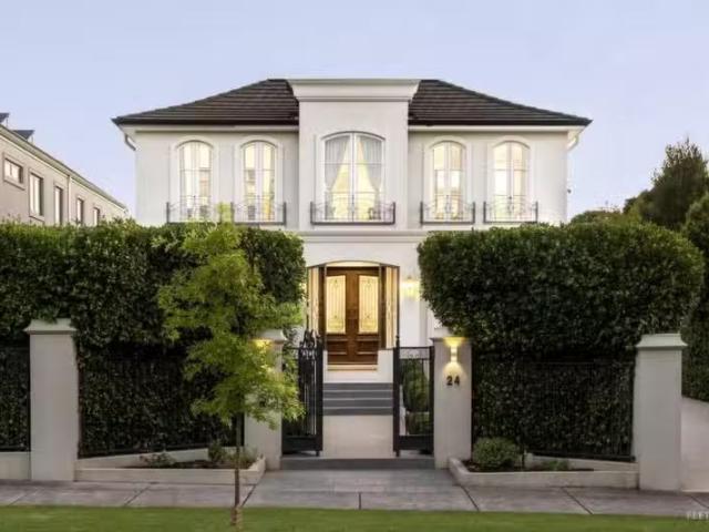 Unique 5 BR 24 Maylands Avenue, Balwyn North VIC 3104 House.