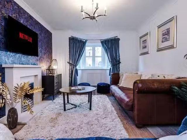 Just in! 5 BR Upton Grange