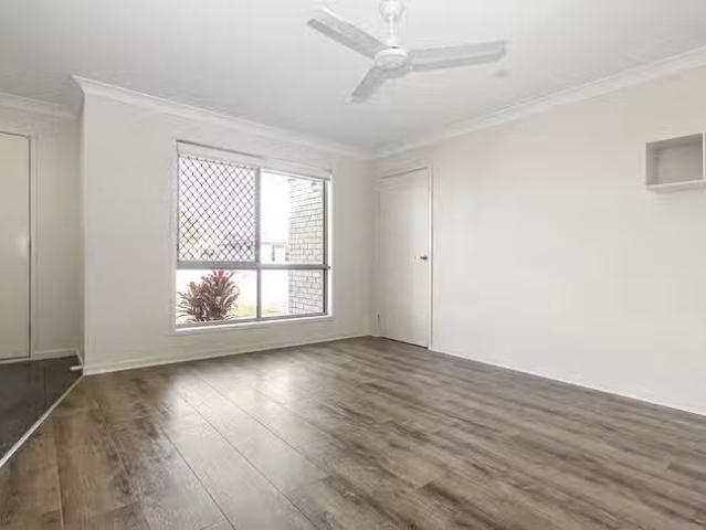 Cozy 5 Foster Drive, Bundaberg North, QLD 4670