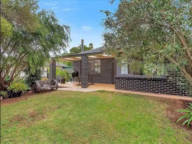 Rental! 5 Glenside Street, Surrey Downs, SA 5126