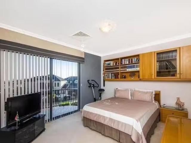Cheap 5 Gracetown Drive, Dianella, WA 6059