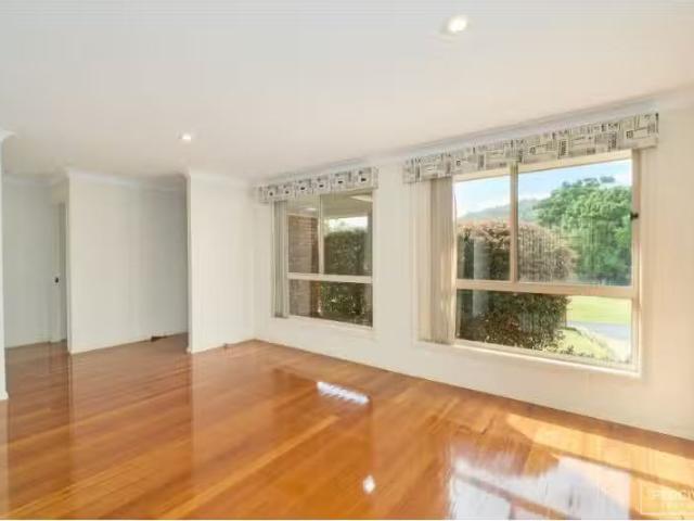 Deal! 5 Pandamus Close, Port Macquarie House for rent Listed.