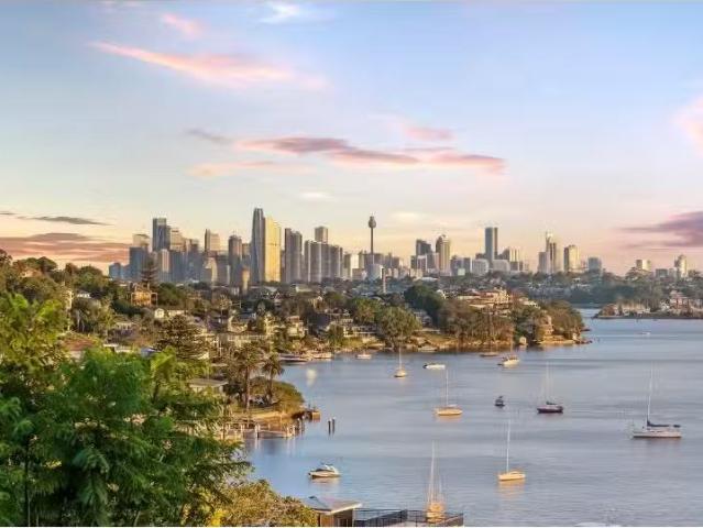 Nice 5b Mount Street, Hunters Hill House for rent Listed by S.