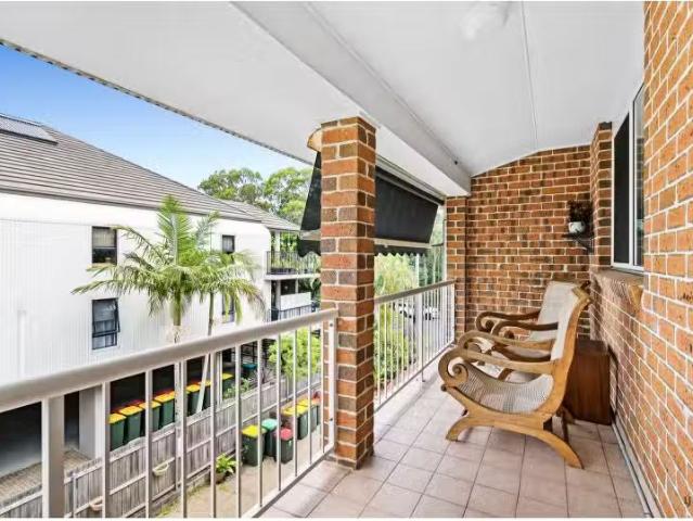 Nice 6/14 Kirkwood Road, Tweed Heads South Apartment for rent.
