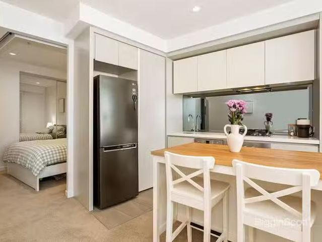 For Rent! 619/4 Acacia Place, Abbotsford, VIC 3067