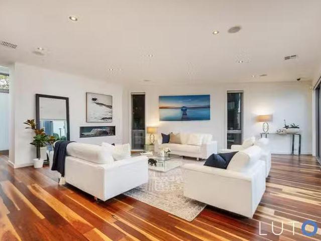 Unique 61 Cunningham Street, Kingston, ACT 2604
