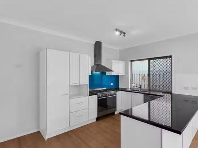 Cheap 61 Petrie Crescent, Aspley, QLD 4034