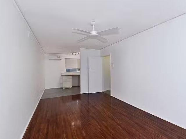 Deal! 6/2 Berry Street, Essendon North, VIC 3041