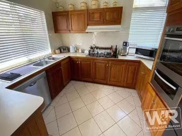 Cozy 62 Discovery Drive, Spencer Park, WA 6330