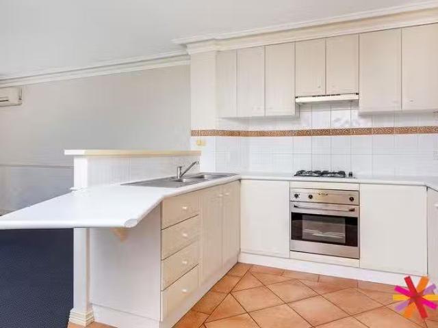 Rental! 6/30 Banksia Terrace, South Perth, WA 6151
