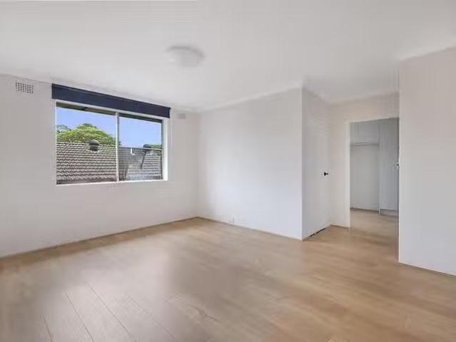Unique 6/31 Henley Road, Homebush West, NSW 2140