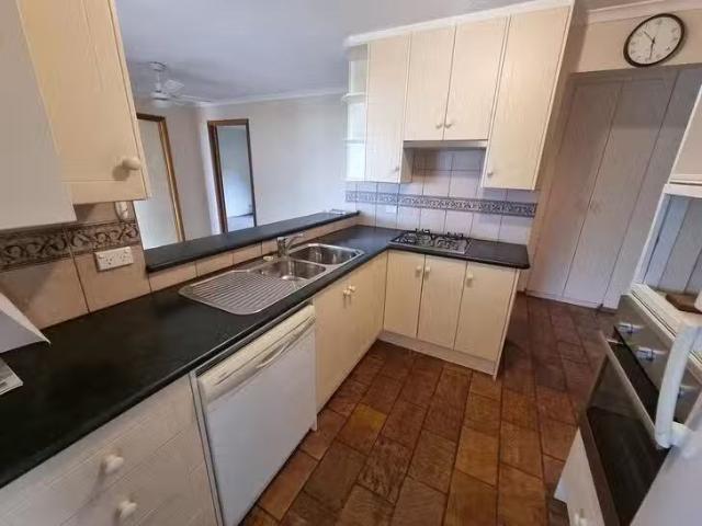 For Rent! 63 Fraser Avenue, Happy Valley, SA 5159