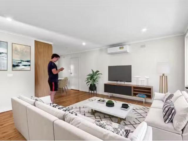 Unique 63 Kenmare Road, Londonderry House for rent Listed by.