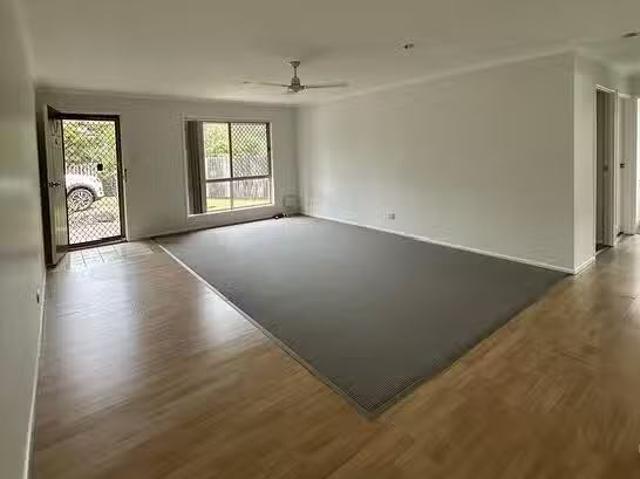 Unique 6/3 Rosegum Place, Redbank Plains, QLD 4301