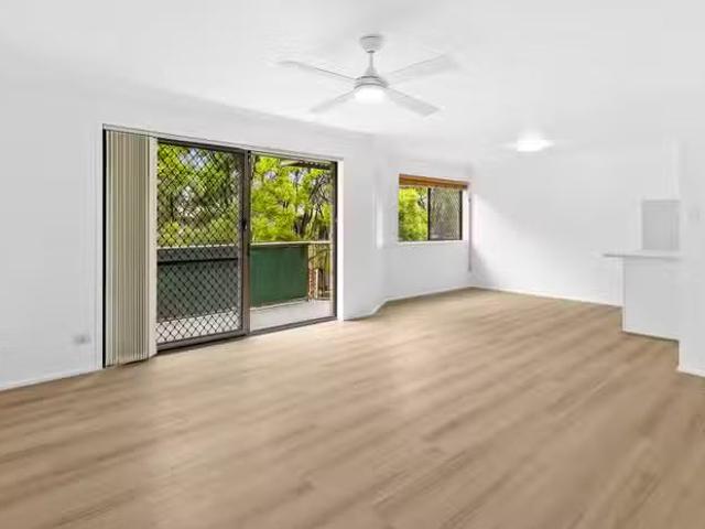 Deal! 6/42 Swan Street, Gordon Park QLD 4031