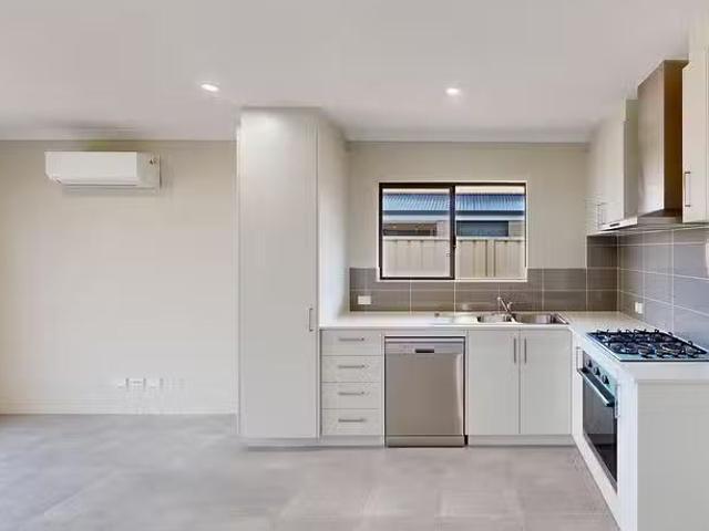 For Rent! 64A Bailey Boulevard, Dawesville, WA 6211