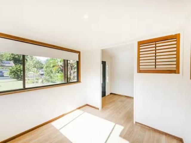 Charming 65 Micalo Street, ILUKA House for rent Listed by Lea.
