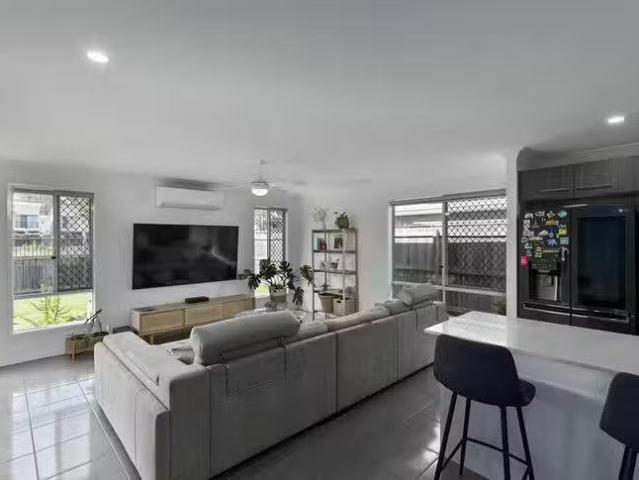 Cheap 65 Naples Court, Redbank, QLD 4301