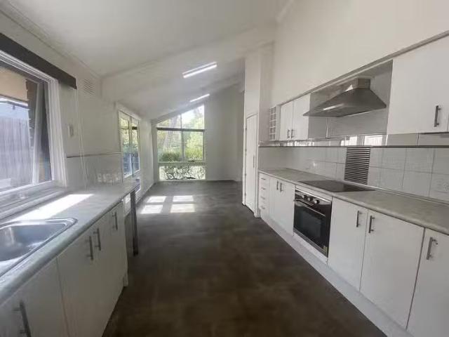 New 66 Dobson Street, Ferntree Gully, VIC 3156