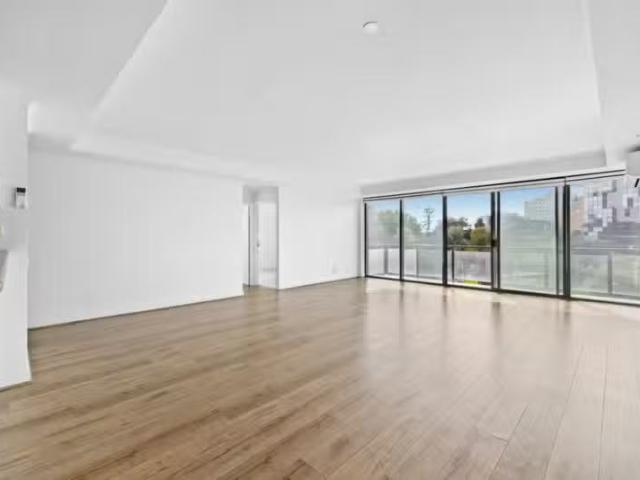 Cozy 68/283 Spring Street, Melbourne VIC 3004 Apartment For.