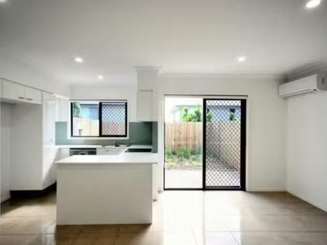 Unique 68 / 31 James Edward Street, Richlands, QLD 4077