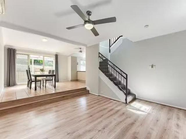 Deal! 69 Goldsbrough Road, Taringa, QLD 4068