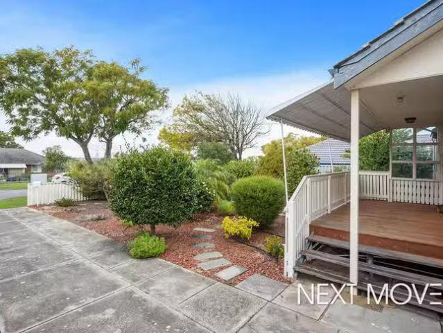 Just in! 6 Tedrake Street, Willagee, WA 6156