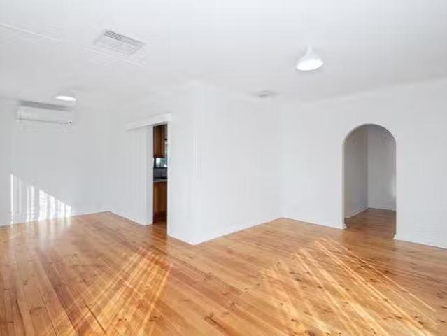 Charming 6 Baron Street, Old Noarlunga, SA 5168