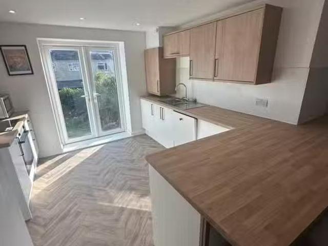 Rental! 6 bedroom house for rent in Holcombe Green, Bath, BA1