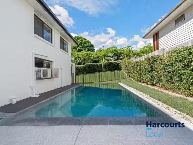 Rental! 6 BR 51 Pine Street, HAMILTON, QLD 4007 House for Rent