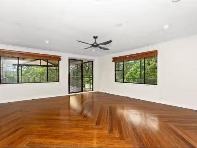 Rental! 6 Kestrel Avenue, Mount Hutton House for rent Listed.