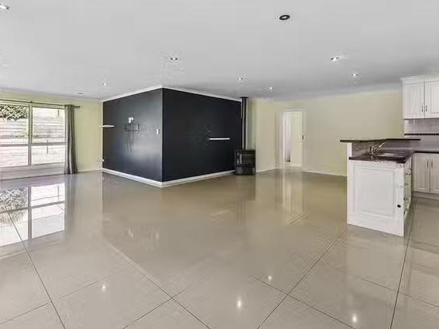 Rental! 6 Mariner Court, Mount Gambier, SA 5290