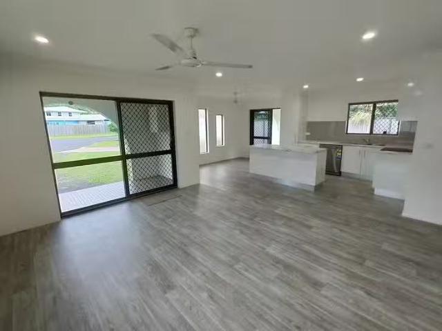 For Rent! 6 Metric Close, Smithfield, QLD 4878