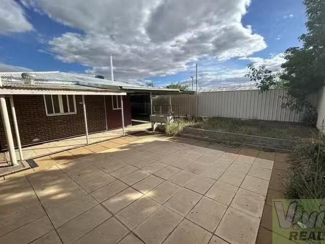 Rental! 6 Nineteenth Avenue, Parkside, QLD 4825