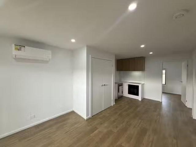 Just in! 6A Link Parade, Fawkner, VIC 3060