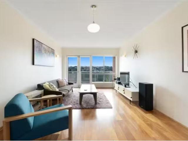 Deal! 7/141 Coogee Bay Road, Coogee Apartment for rent Listed.