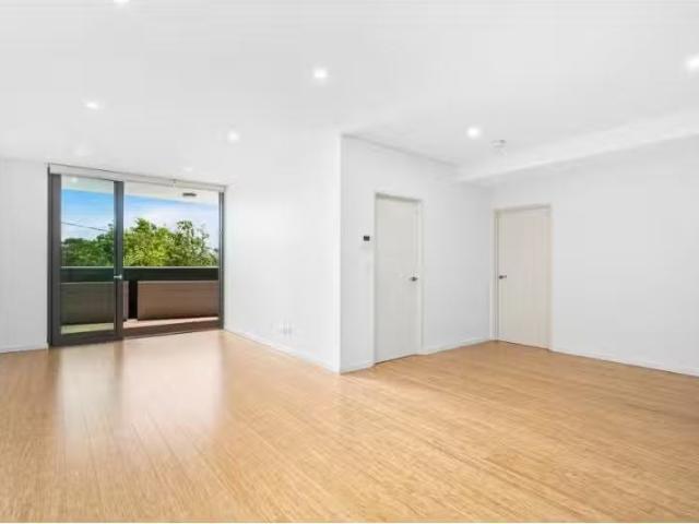 Cheap 7/17 25 William Street, Earlwood Apartment for rent Lis.