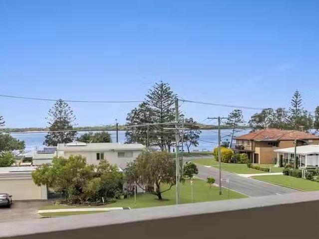 For Rent! 7/12 Anning Avenue, Golden Beach, QLD 4551