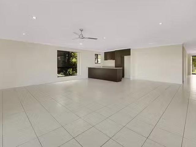 Cozy 71 Cavella Drive, Glen Eden, QLD 4680