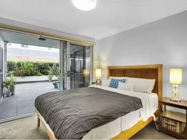 For Rent! 7/22 Milford Street, Islington Apartment for rent L.