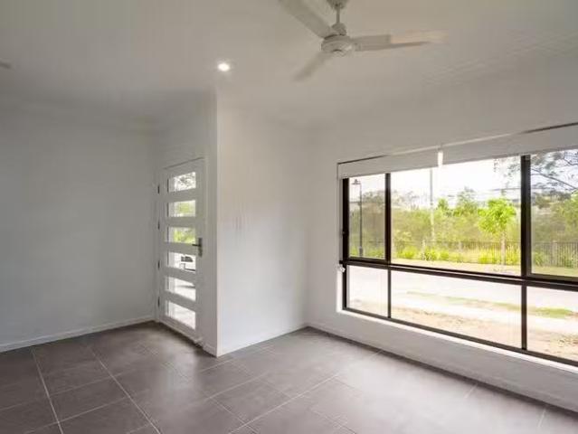Deal! 72 Tooloom Circuit, Upper Kedron, QLD 4055