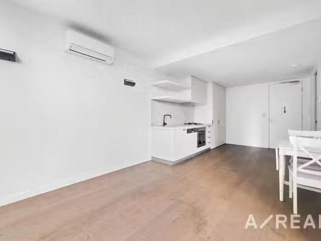 Rental! 735/23 Blackwood Street, North Melbourne, VIC 3051