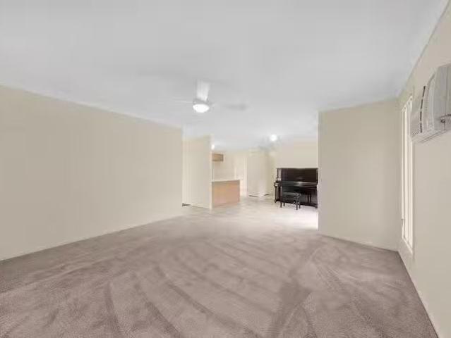 Unique 73 Oswin Street, Acacia Ridge, QLD 4110