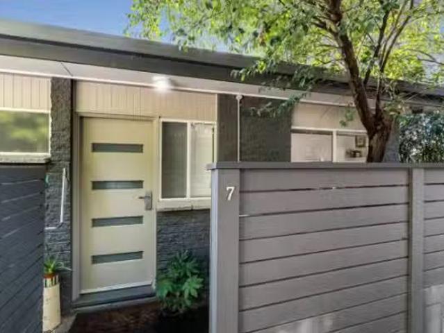 Cozy 7/7 Sanglen Terrace, Belmont, VIC 3216