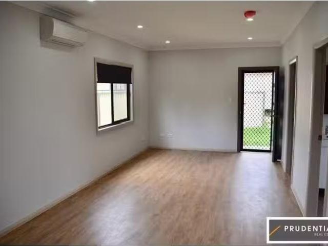 For Rent! 80A Lawrence Hargrave Road, Warwick Farm, NSW 2170