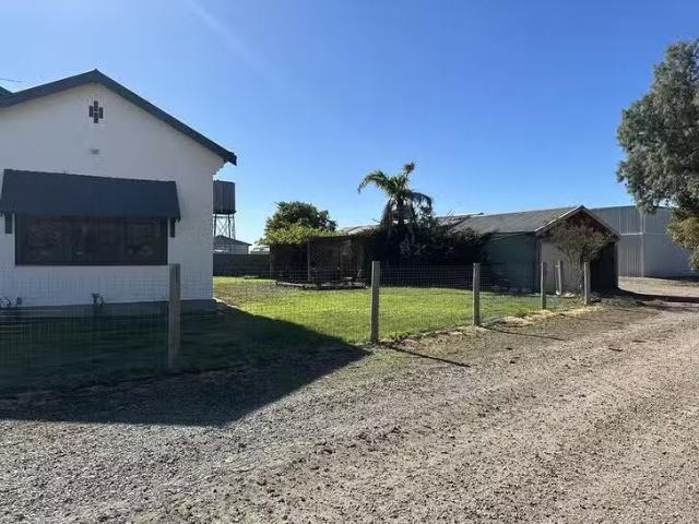 Charming 81 Rogers Road, Minlaton, SA 5575